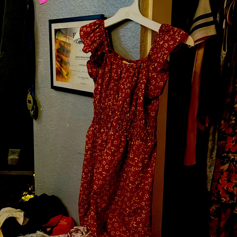 Selling this dress